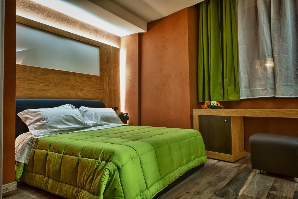 Hotel Angioino & Spa Naples Exterior photo